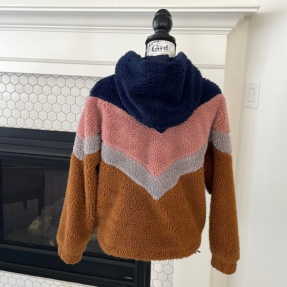 ❌SOLD❌Wild Fable Color Block Teddy Zip Up Hoodie - Picture 3 of 6